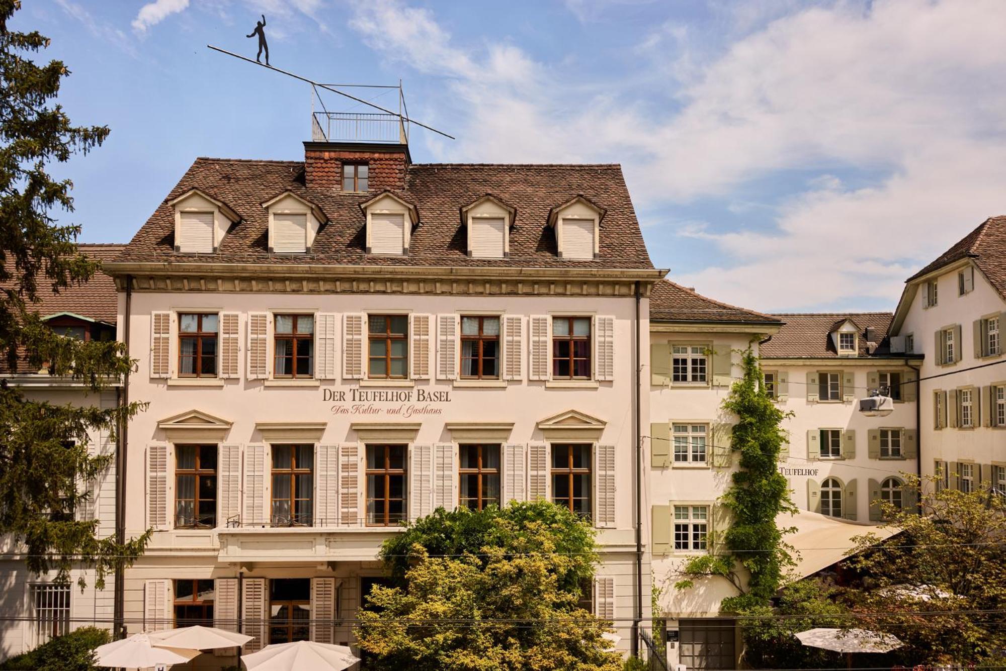 Отель Gast - Und Kulturhaus Der Teufelhof Базель Экстерьер фото